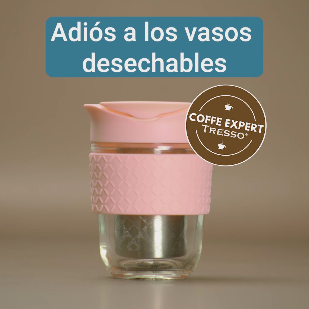 Travel glass with infuser to prepare coffee and tea